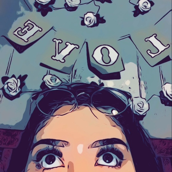 Meet your Posher, Maria - Picture 1 of 1